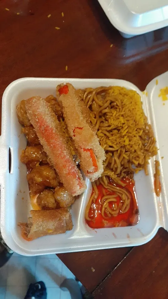 Sesame Chickenand Crab Rolls